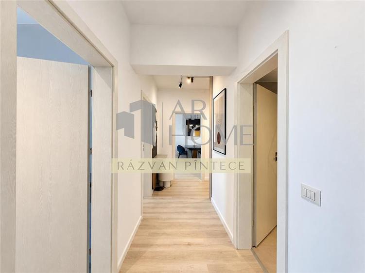Apartament cu 3 camere decomandat, mobilat în Albert