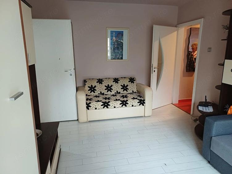 Apartament cu 2 camere semidecomandat în Olimpia-Stadion