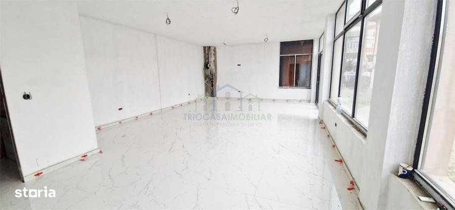 Spațiu comercial, de 120 mp, în Central