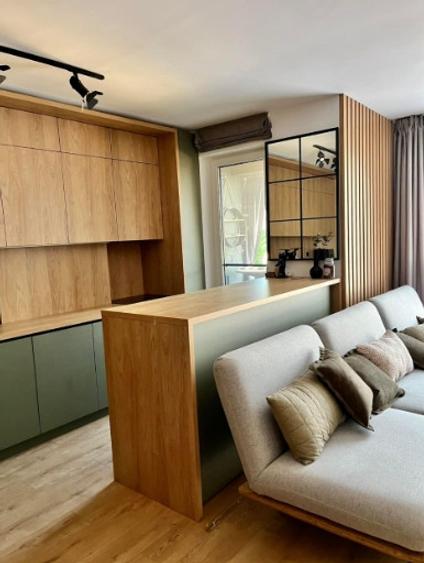 Apartament cu 2 camere semidecomandat, mobilat în Florești — fotografia 3