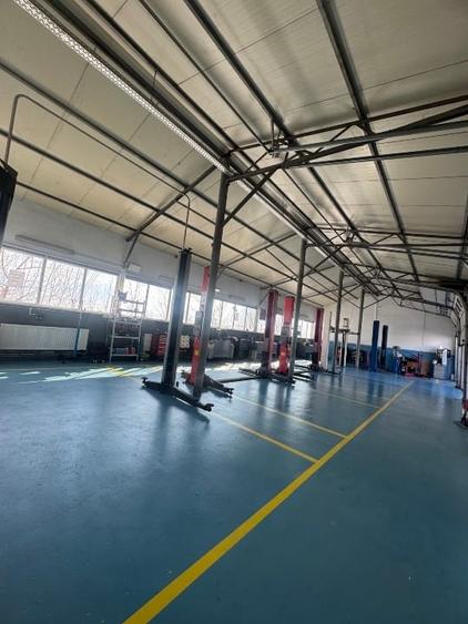 Spațiu industrial, de 10,900 mp, în Central