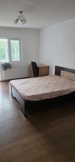 Apartament cu 2 camere decomandat în Călugăreni