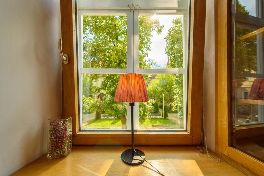 Apartament cu 2 camere nedecomandat în Centrul Istoric