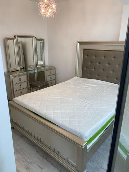 Apartament cu 3 camere decomandat în Tunari