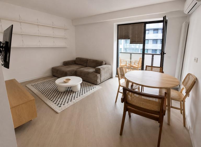 Apartament cu 3 camere decomandat, mobilat în Pipera