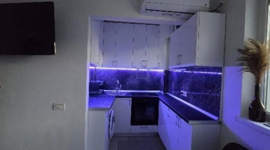 Garsonieră decomandată în Brâncoveanu