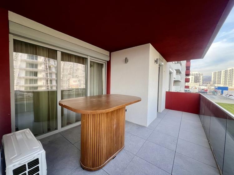 Apartament cu 2 camere semidecomandat, mobilat în Mărăști