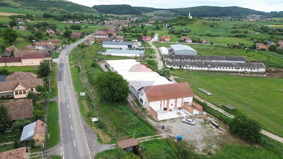 Spațiu comercial, de 1,242 mp, în Blăjel