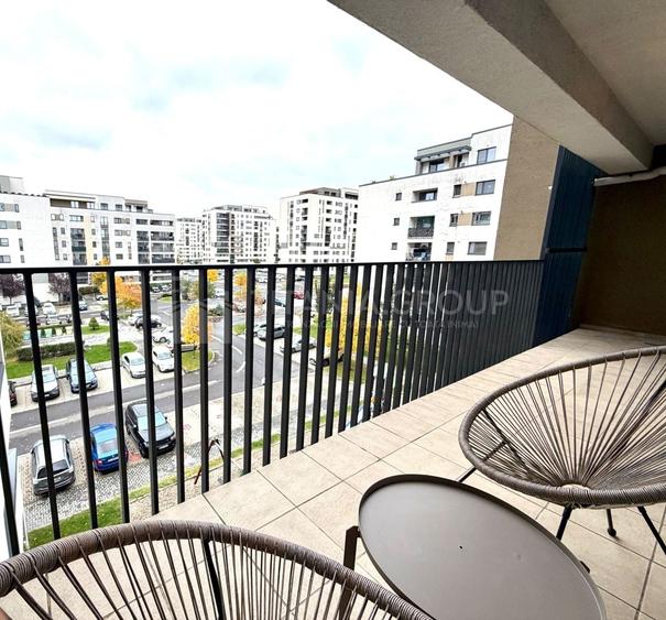 Apartament cu 2 camere semidecomandat, mobilat în Tractorul