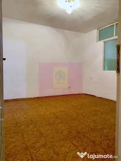 Apartament cu 2 camere decomandat în Apusului