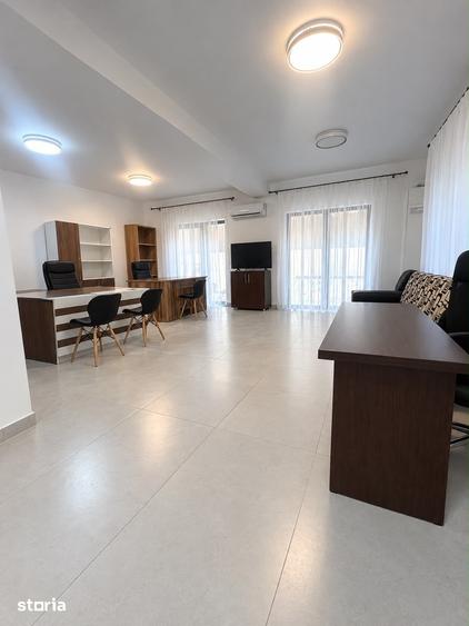 Apartament cu 3 camere în Calea București