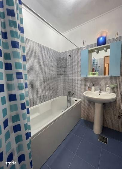 Apartament cu 2 camere semidecomandat în Sud