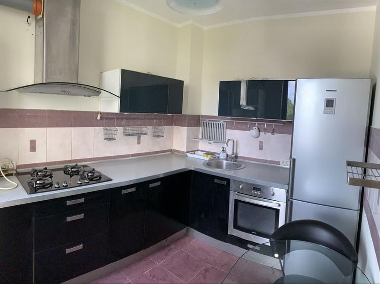 Apartament cu 3 camere în Dorobanți