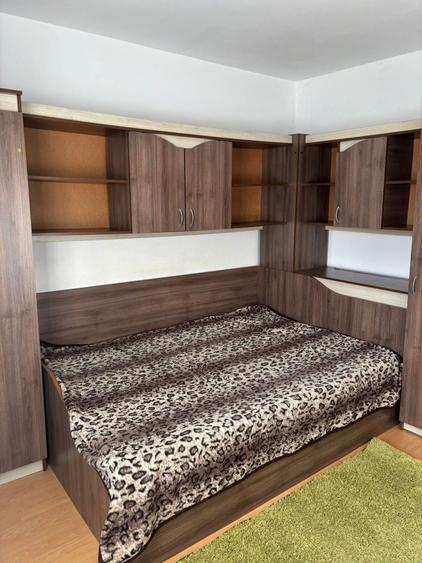 Apartament cu 2 camere decomandat în Giulești