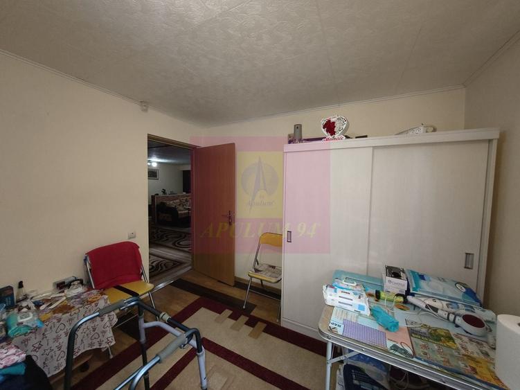 Casă individuală cu 3 camere cu Canalizare în Câmpurelu