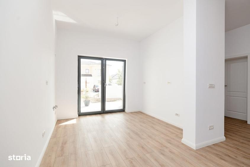 Casă cu 4 camere în Central