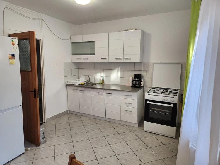 Apartament cu 2 camere decomandat, mobilat în Vitan