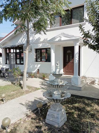 Casă cu 4 camere în Ghermănești