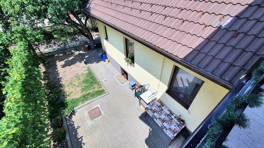 Casa 300 mp cu teren 430 mp Calea Poplacii - 2