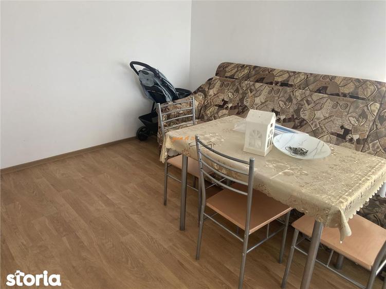 Apartament cu 2 camere decomandat, mobilat în Sud