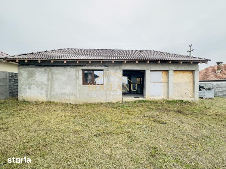 Casă cu 3 camere cu Teren 798 Mp în Mașloc