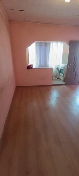 Garsonieră semidecomandată în Gura Văii