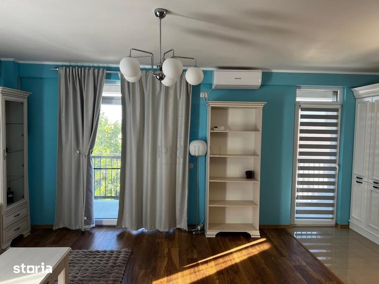 Apartament cu 3 camere în Est