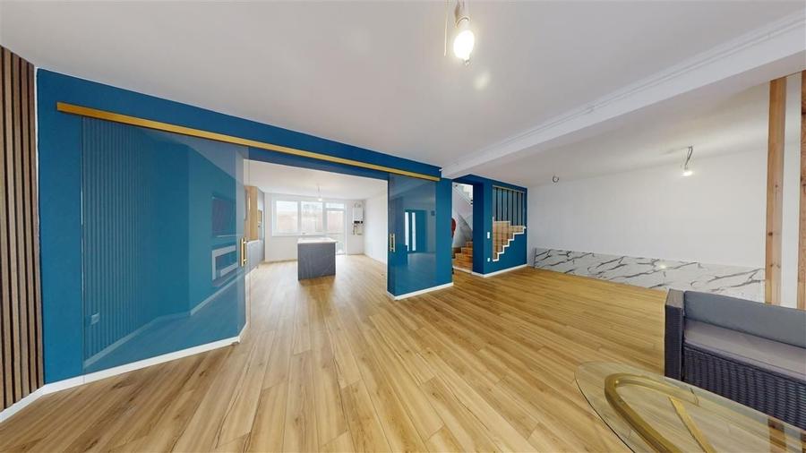 Duplex cu 4 camere cu Canalizare în Daia
