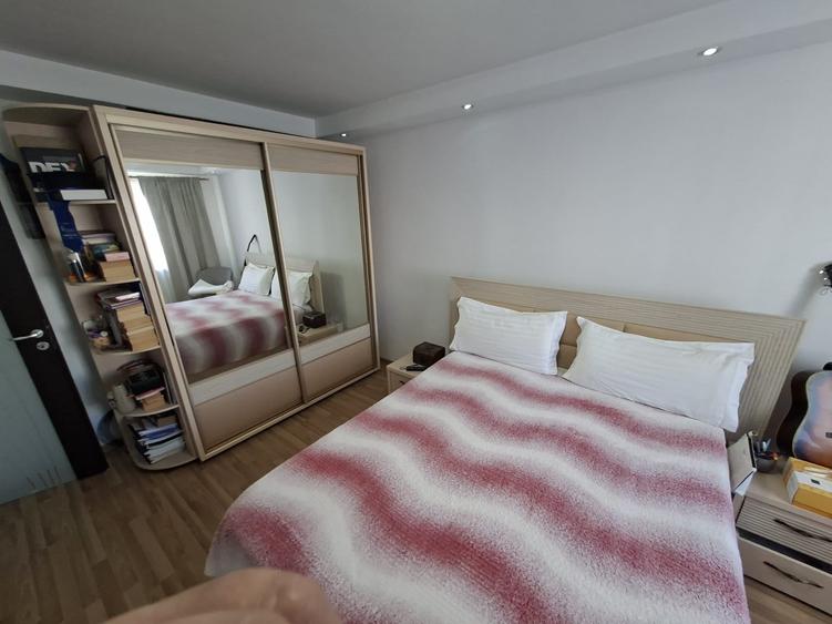 Apartament 2 camere, decomandat, zona Dacia - 2