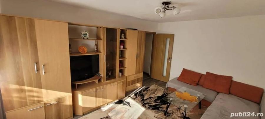 Apartament cu 2 camere decomandat în Exterior Vest