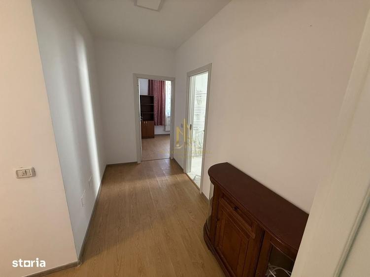 Apartament cu 3 camere în Mihoveni
