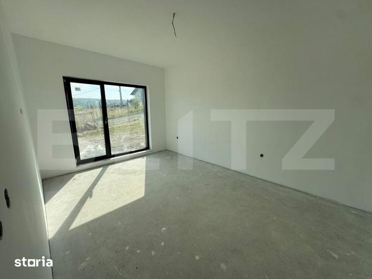 Casă cu 3 camere decomandat cu Teren 600 Mp în Central