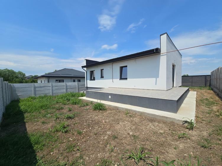 Casa individuala | 3 Camere - 1