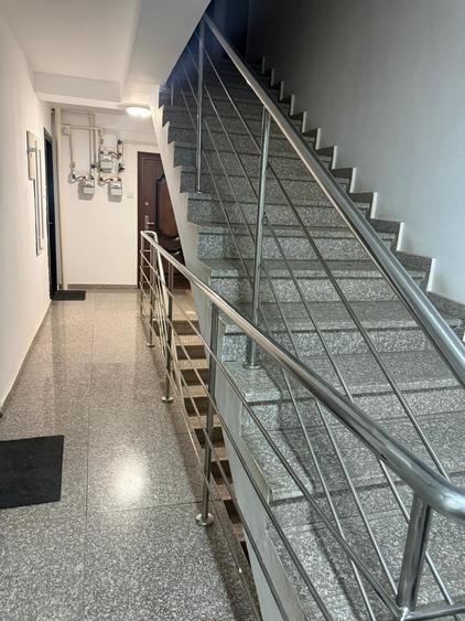 Apartament cu 3 camere decomandat în Tomis Nord