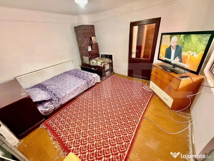 Casă cu 5 camere cu Teren 316 Mp în Central
