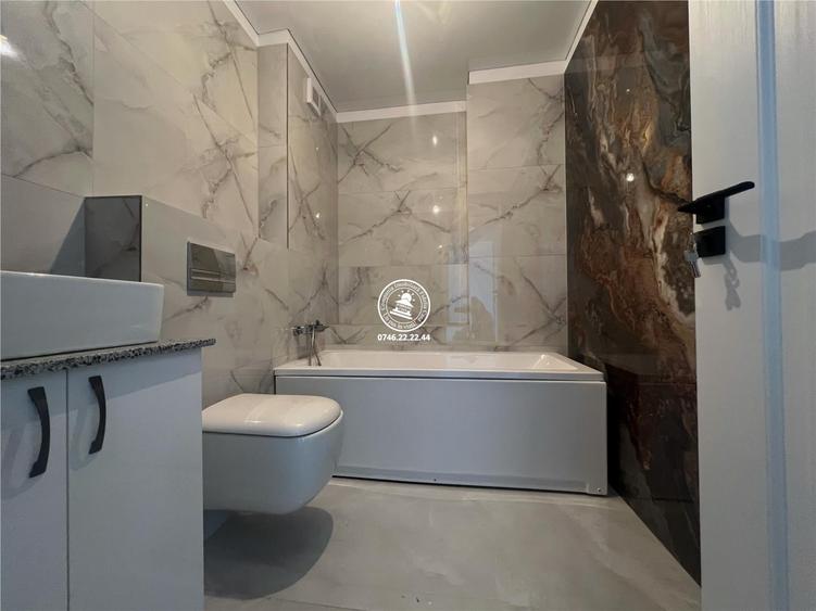 Apartament cu 3 camere decomandat în Cug