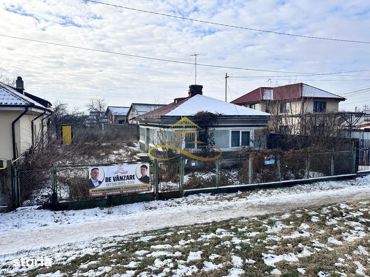 Teren de 3400 mp, în Livezi