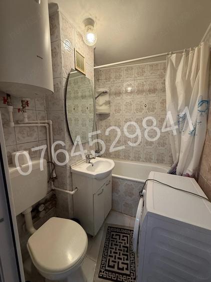 Apartament cu 2 camere decomandat în Lacul Tei