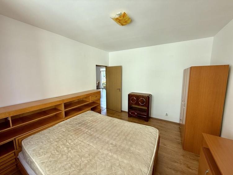 Apartament cu 4 camere în Mănăștur