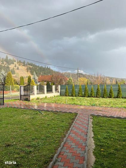Casă cu 4 camere cu Teren 1700 Mp în Lerești