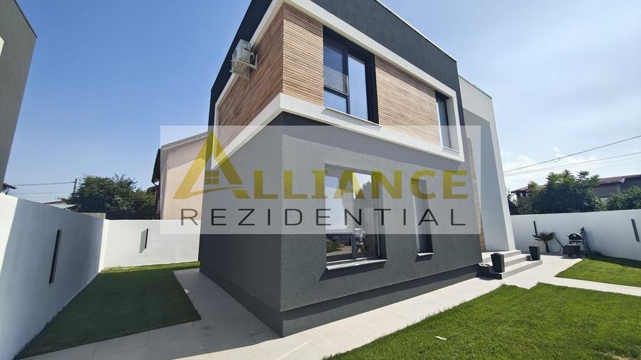 Casă individuală cu 5 camere cu Canalizare în Berceni
