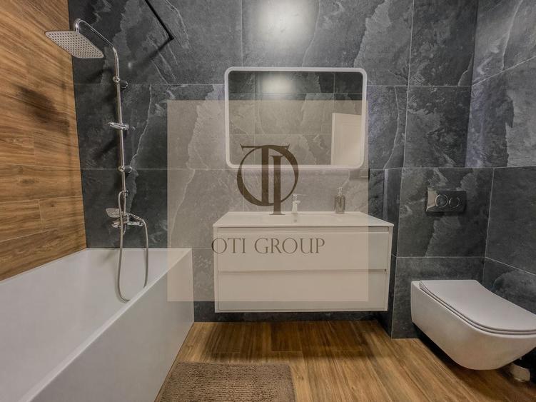 Apartament cu 3 camere semidecomandat, mobilat în Gheorgheni