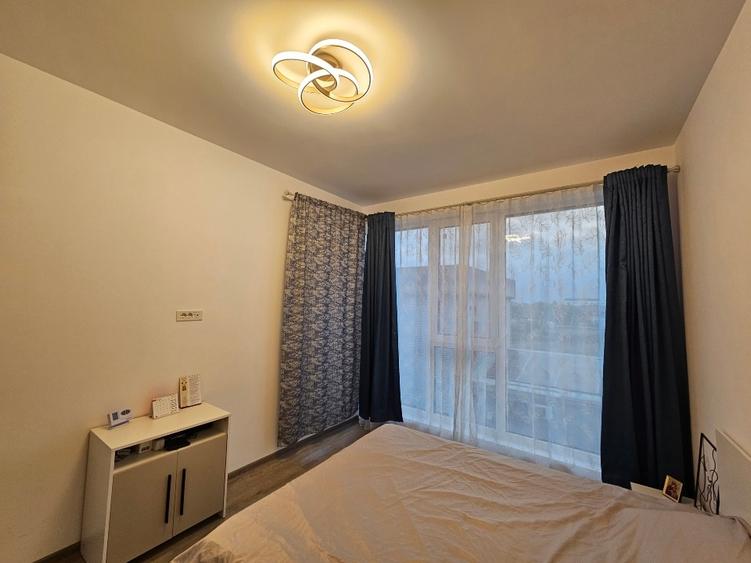 Apartament cu 2 camere decomandat, mobilat în Central