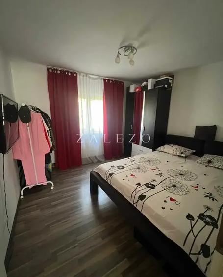 Apartament cu 2 camere decomandat, mobilat în Bucovina