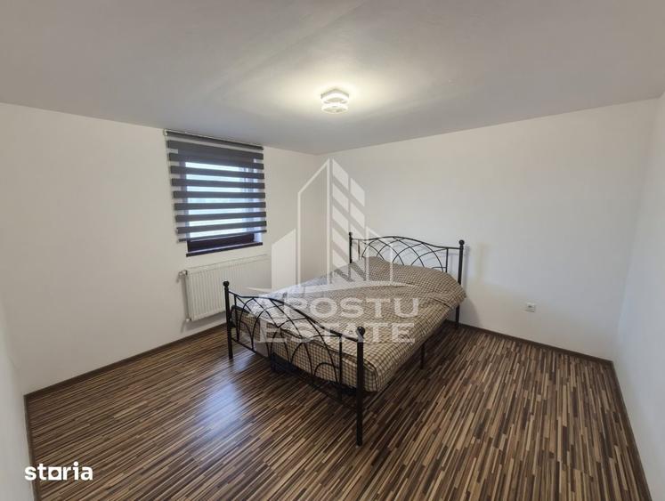 Casă cu 5 camere cu Teren 2972 Mp în Central