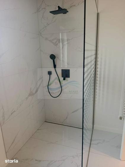 Casă cu 6 camere cu Teren 300 Mp în Central