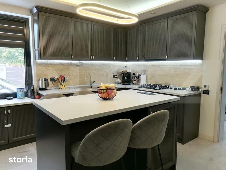 Casă cu 5 camere cu Teren 600 Mp în Răzvad