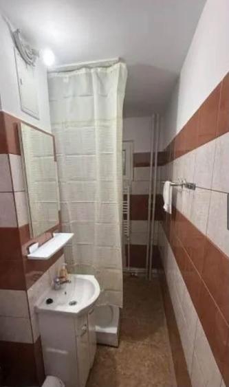 Apartament cu 2 camere semidecomandat în Tomis Nord