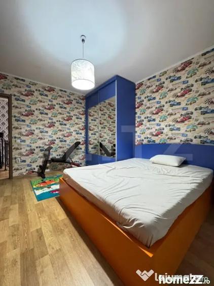 Casă cu 5 camere cu Teren 350 Mp în Florești