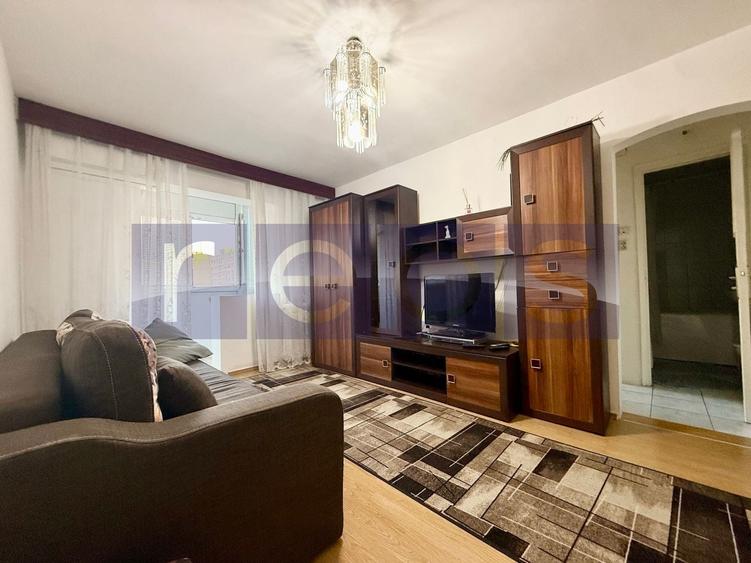 Apartament cu 3 camere semidecomandat în Nicolae Grigorescu